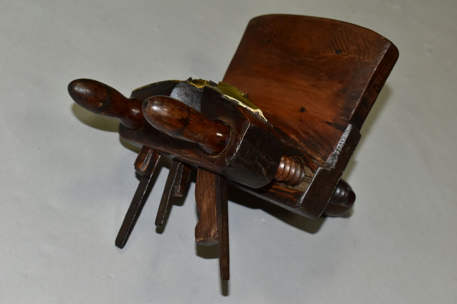 A SMALL 19TH CENTURY TRIPLE SCREW COOPERS CROZE with brass sole plate and iron strap guide, dated - Image 5 of 7