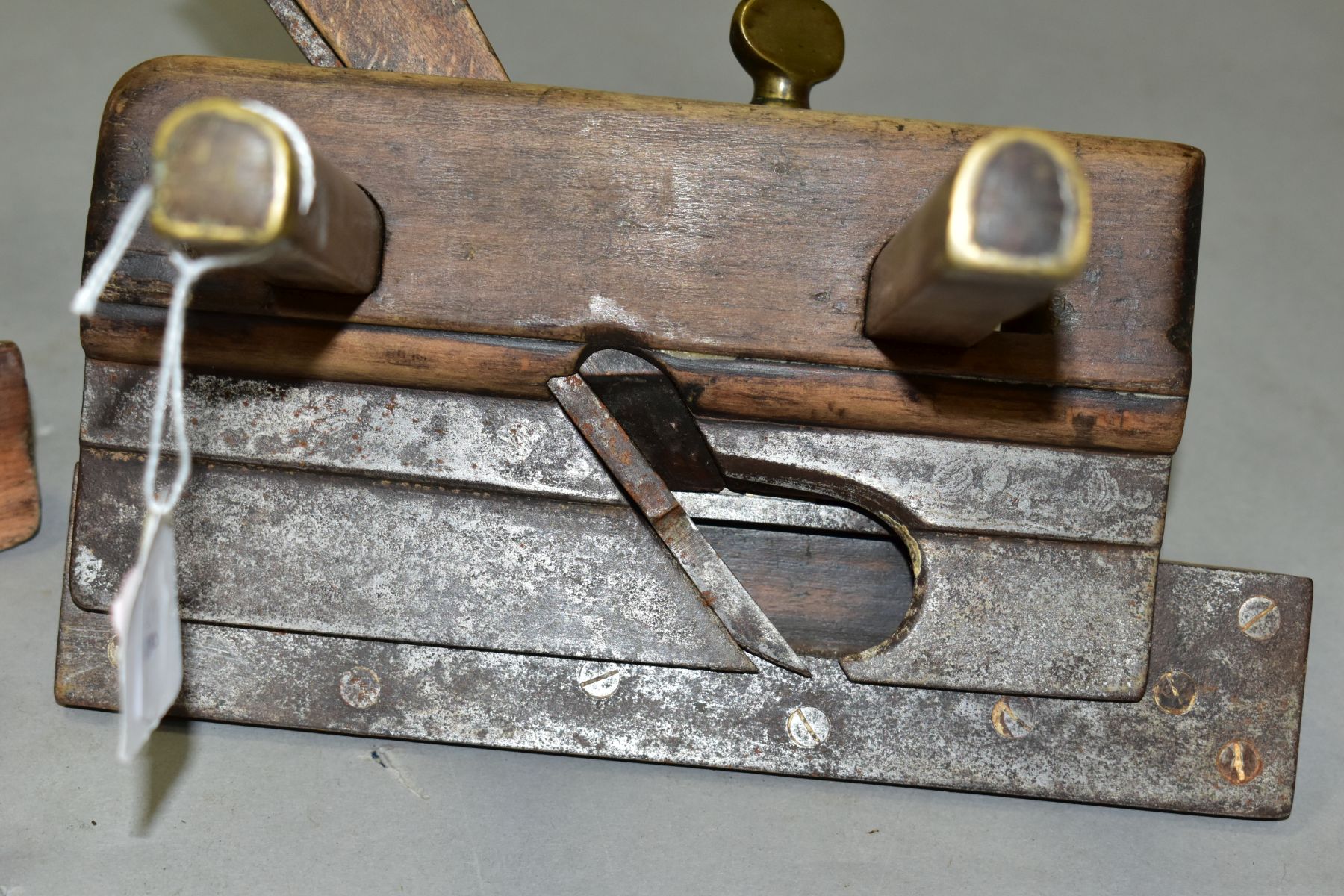 TWO VINTAGE PLOUGH PLANES, comprising of a Routledge 7'' with a ½'' iron, another unbranded 7½'' - Image 5 of 7