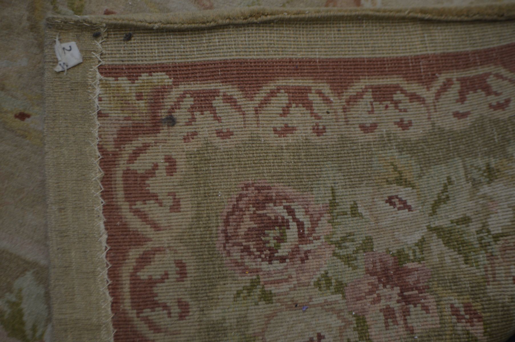 A BEIGE WOOLLEN FLORAL DESIGN CARPET SQUARE, 375cm x 280cm - Image 4 of 4