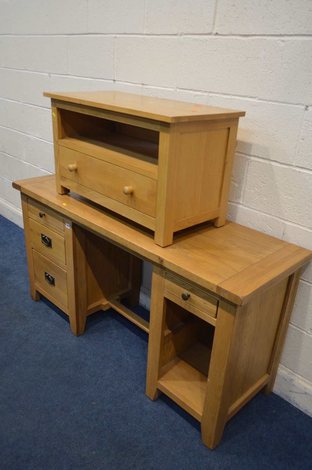 A GOLDEN OAK DESK with four assorted drawers, width 150cm x depth 50cm x height 77cm along with an - Image 2 of 3