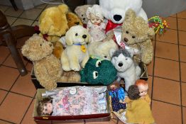 A COLLECTION OF MODERN TEDDY BEARS AND SOFT TOYS, to include examples by Build a Bear Workshop, Bear