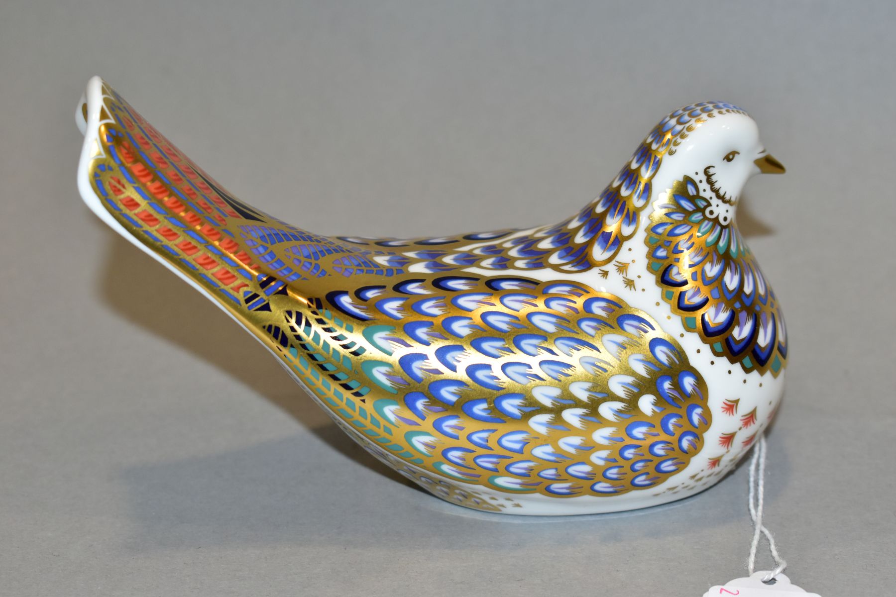 A BOXED LIMITED EDITION ROYAL CROWN DERBY PAPERWEIGHT 'Millennium Dove' No 602/1500 with certificate - Image 4 of 7