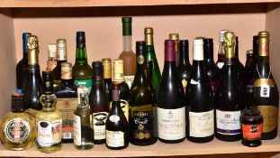 WINE AND LIQUEURS, thirty bottles of assorted wines, liqueurs and one ale, including Prosecco,