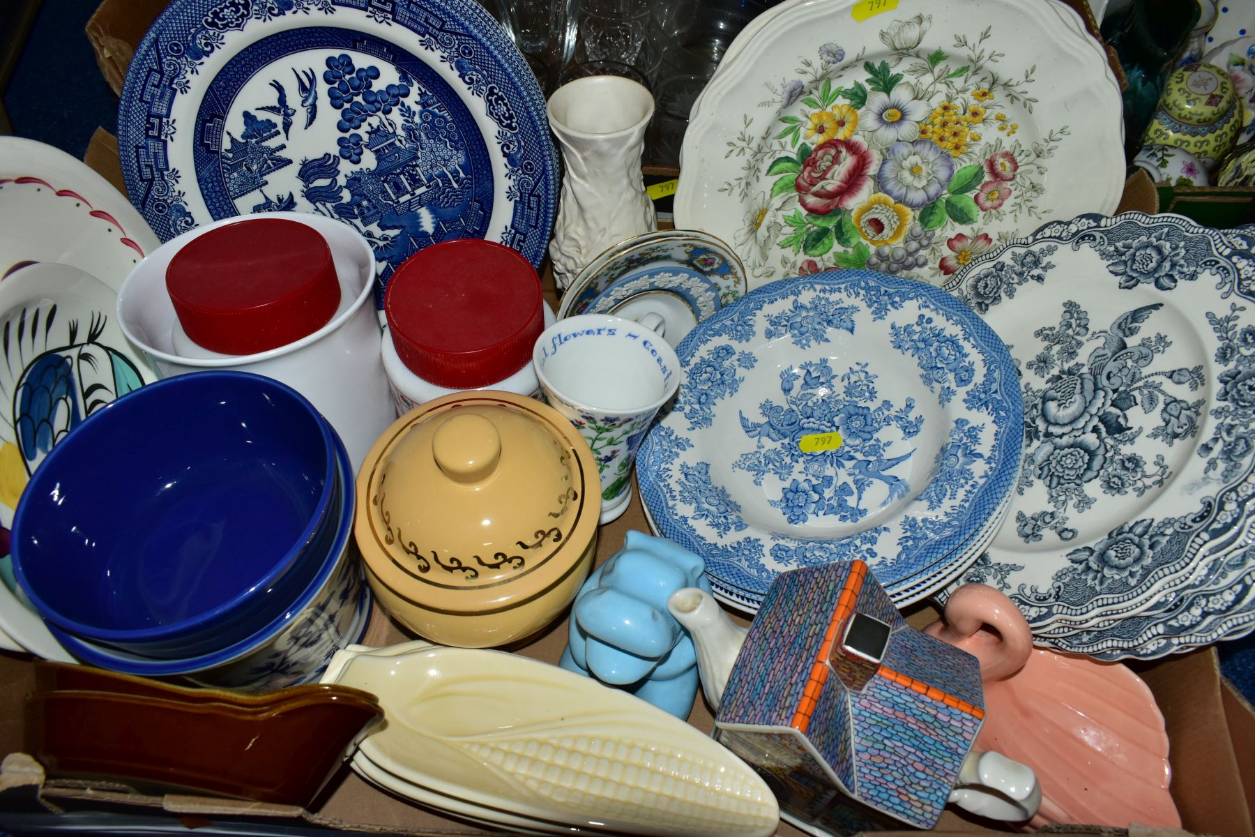 SIX BOXES AND LOOSE CERAMICS AND GLASSWARE, including a set of four Royal Worcester/Bradex Herbs - Image 8 of 12