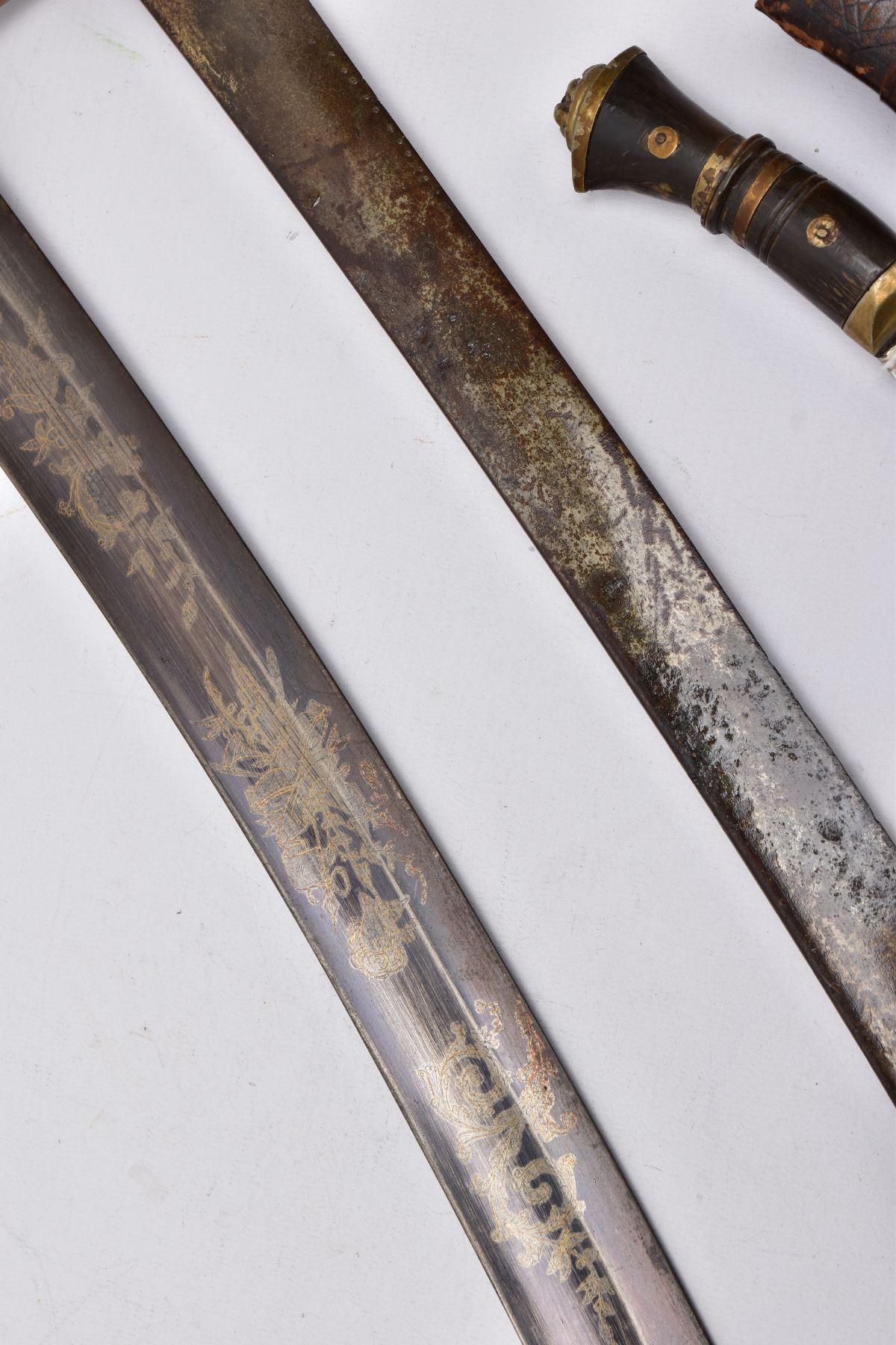 TWO LONG CURVED BLADE SWORDS, Eastern in design and looks, blade on one has been lacquered, etched - Image 4 of 10