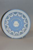 A LATE 20TH CENTURY LIMITED EDITION WEDGWOOD PALE BLUE FOUR COLOUR JASPERWARE PLATE, celebrating '