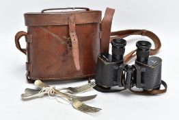 A PAIR OF WWII ERA AIR MINISTRY BINOCULARS, fully stamped with crown & AM. 6E/293, by Wray of