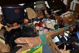 SIX BOXES OF LADIES AND GENTS SHOES, HATS AND BAGS, ETC, ladies include Hotter size 6.5/40, Hobbs