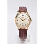 A MID 20TH CENTURY GENT'S LONGINES WRISTWATCH, round case measuring 36mm in diameter, Arabic and