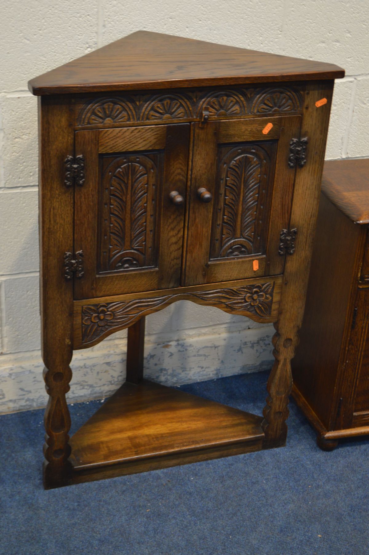 A REPRODUCTION OAK TWO DOOR CORNER UNIT, width 65cm x depth 37cm x height 97cm and an oak bedside - Image 2 of 2