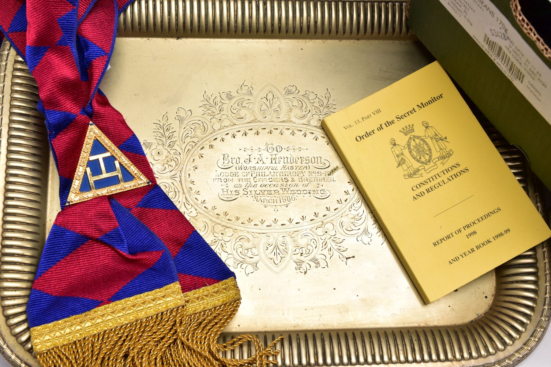 TWO CASES AND A BOX OF MASONIC REGALIA, to include a brown case which opens to reveal a blue and - Image 3 of 8