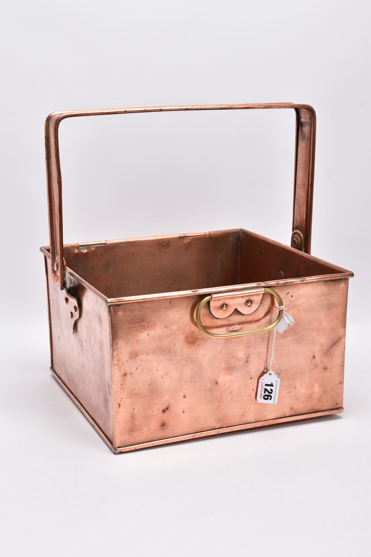 A BULPITT & SONS COPPER SWING HANDLED STORAGE BOX, date stamped 1915, missing cover, approximate - Image 2 of 6