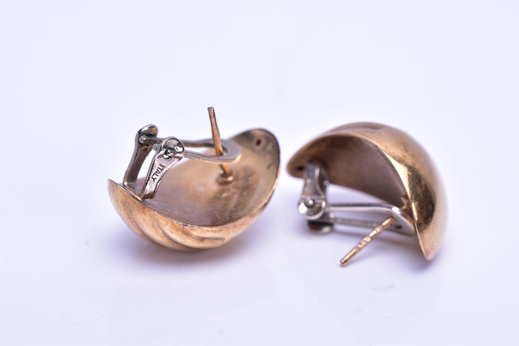 A PAIR OF 9CT GOLD EARRINGS, each hollow earring of an oval half hoop form, post and clip back - Image 2 of 3