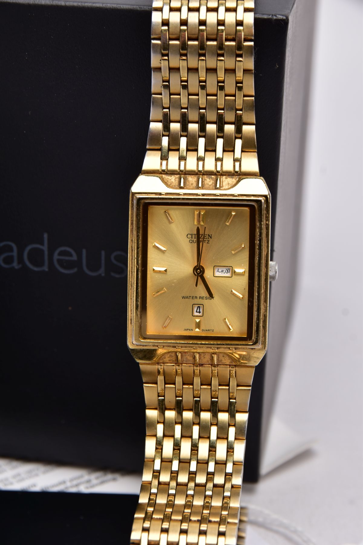 TWO GENTS WRISTWATCHES, to include a Citizen watch with a rectangular gold dial signed 'Citizen, - Image 3 of 4