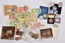 A SMALL BOX OF UK COINAGE to include a 1935 George V crown, a 1937 George VI crown coin, a 2000 five