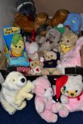 A QUANTITY OF MODERN SOFT TOYS AND TEDDY BEARS etc, to include B.B.C. Edd the Duck hand puppet (