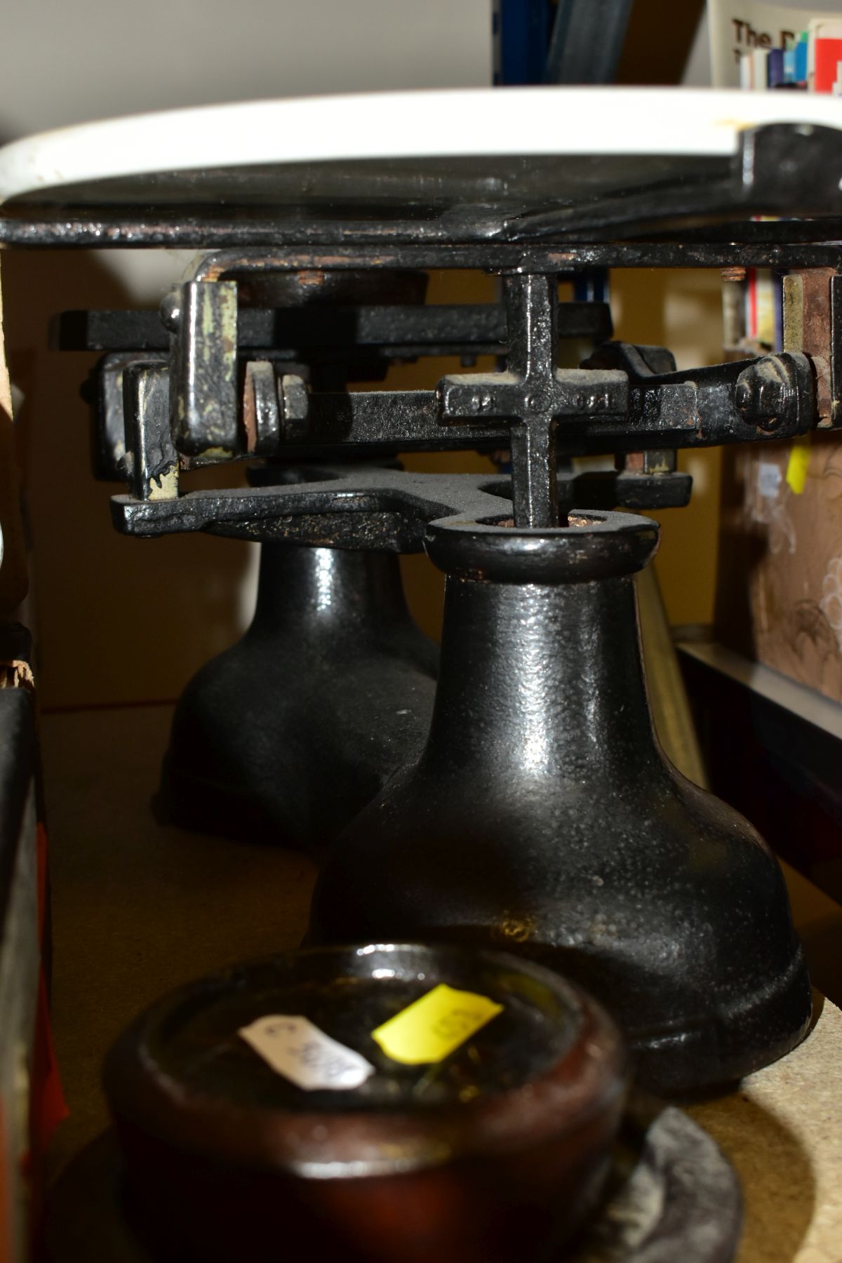 A SET OF TABLE TOP BALANCE SCALES, no makers marking, black painted cast iron base with circular - Image 4 of 10