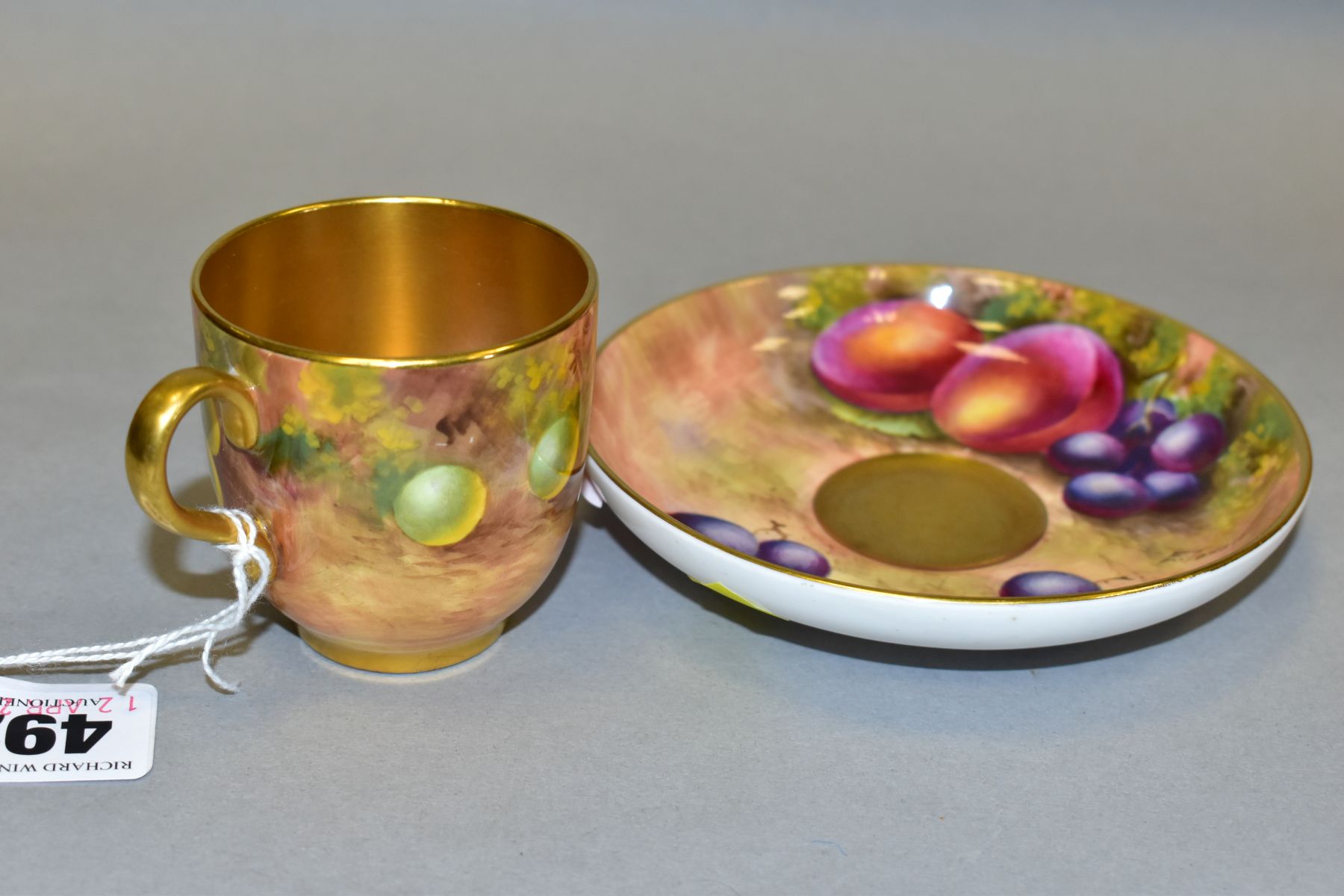 A ROYAL WORCESTER PORCELAIN CABINET FRUIT STUDY COFFEE CUP AND SEPARATE SAUCER, both decorated - Image 5 of 7