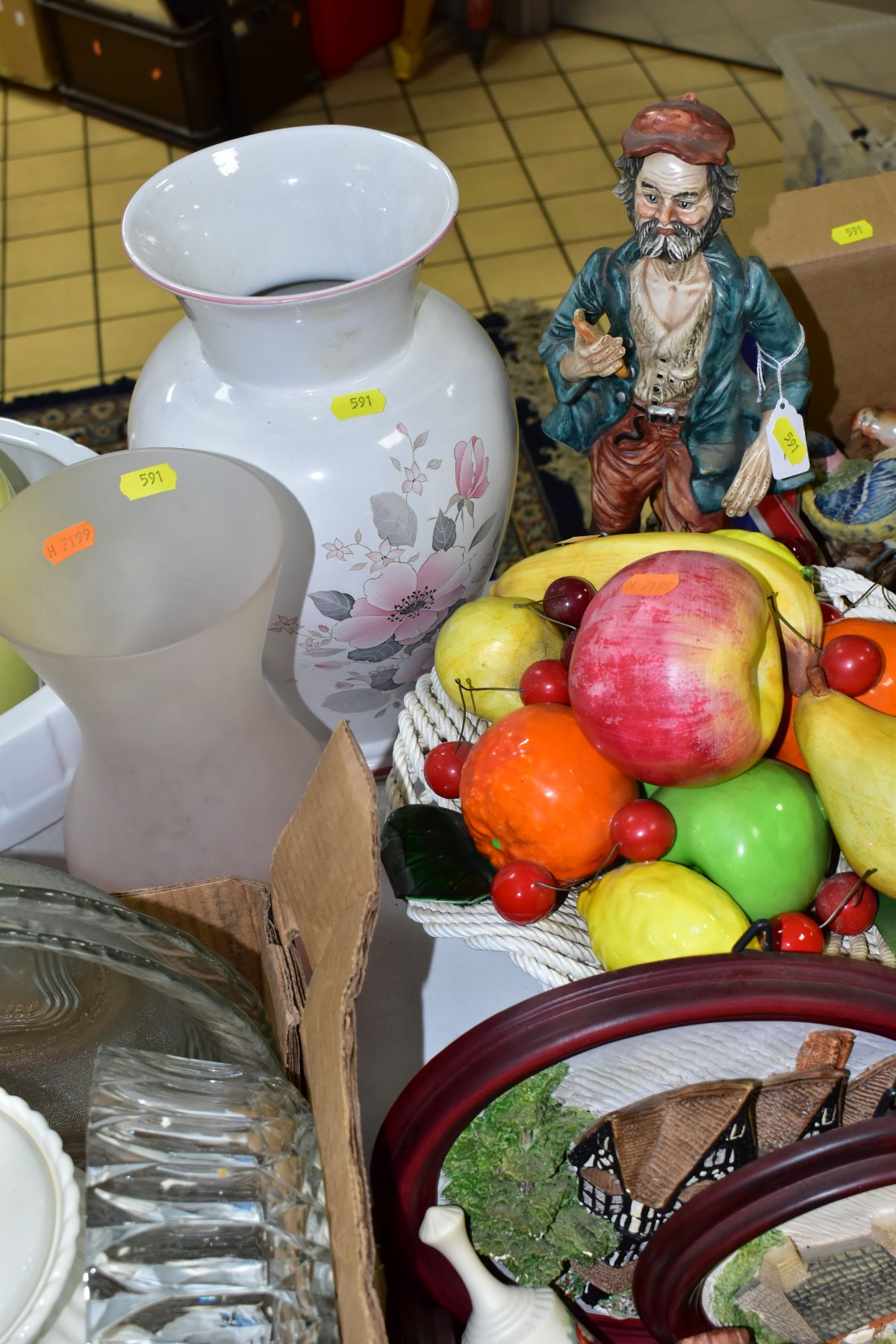 THREE BOXES AND LOOSE CERAMICS, GLASSWARE, etc, including a resin figure of a Jack Russell puppy - Image 9 of 10