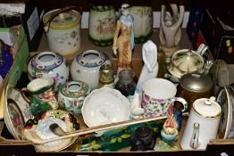 A BOX AND LOOSE CERAMICS AND GLASSWARES ETC, to include two clay pipes, Aynsley 'Little