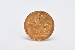 A GEO V 1914 HALF SOVEREIGN, depicting Geo V and George and the Dragon to the reverse, dated 1914,