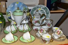 A WEDGWOOD BONE CHINA GREEN, WHITE AND GILT PART COFFEE SET, comprising coffee pot, six cups and six