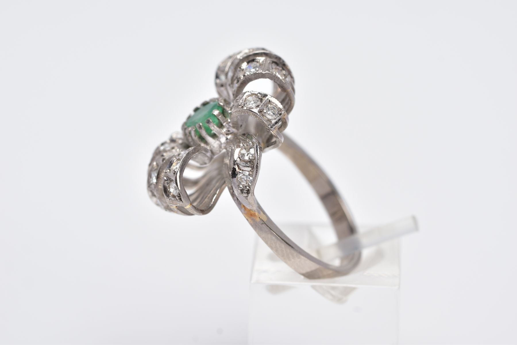 A WHITE METAL EMERALD AND DIAMOND RING, set with a central oval cut emerald (internal fracture - Image 2 of 6