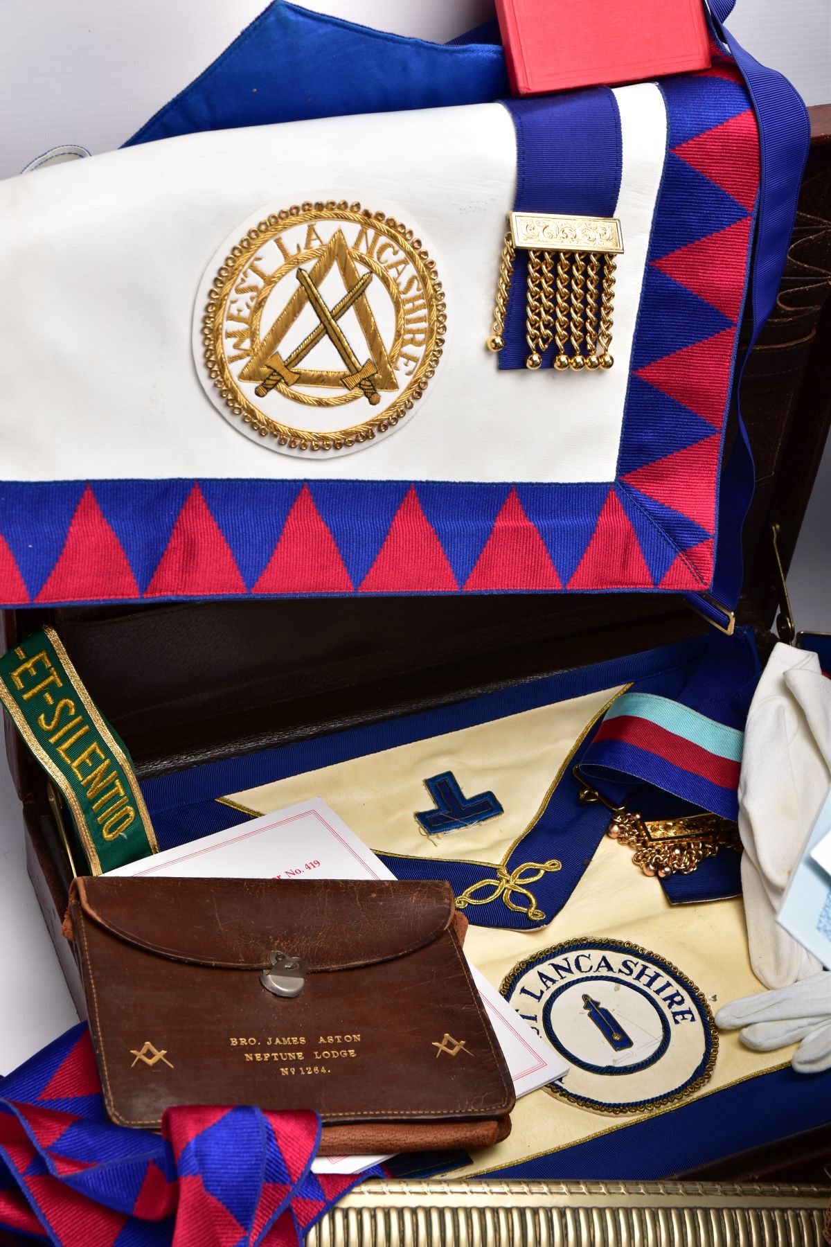 TWO CASES AND A BOX OF MASONIC REGALIA, to include a brown case which opens to reveal a blue and - Image 4 of 8