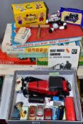 A QUANTITY OF UNBOXED AND ASSORTED PLAYWORN DIECAST VEHICLES, BOXED GAMES AND PUZZLES, etc, to