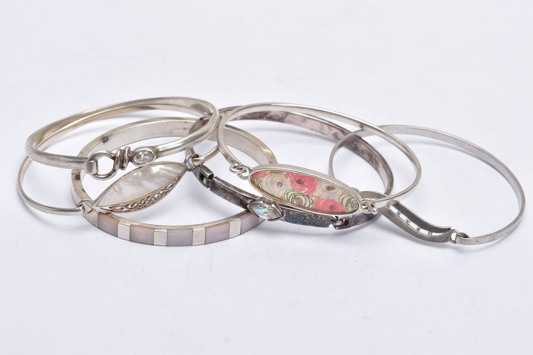 A BAG OF ASSORTED SILVER AND WHITE METAL BANGLES, to include three silver bangles such as a mother - Image 2 of 4