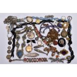 A BOX OF ASSORTED JEWELLERY, to include a yellow metal cameo brooch, depicting a gentleman in