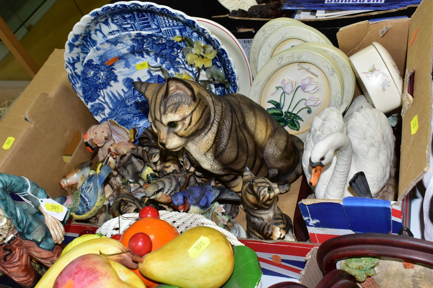 THREE BOXES AND LOOSE CERAMICS, GLASSWARE, etc, including a resin figure of a Jack Russell puppy - Image 10 of 10