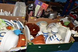 TEN BOXES AND LOOSE KITCHEN CROCKERY, COOKING EQUIPMENT, etc, including assorted ceramic serving