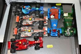 A QUANTITY OF UNBOXED AND ASSORTED SCALEXTRIC RACING CARS, to include 4.5 litre Bentley RN7, spare