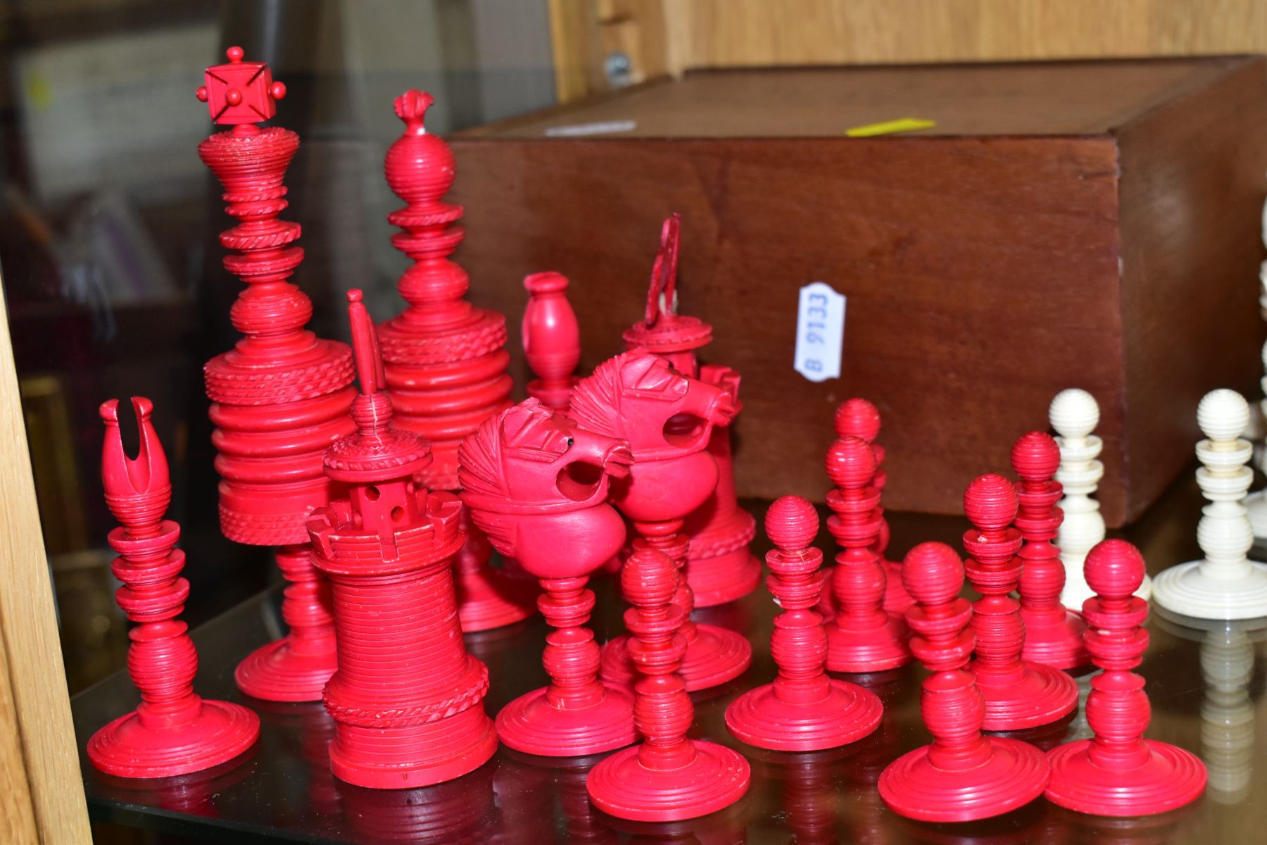 A 19TH CENTURY CARVED BONE SET OF CHESS PIECES, one half stained red, height king 14cm, with a baise - Image 2 of 7