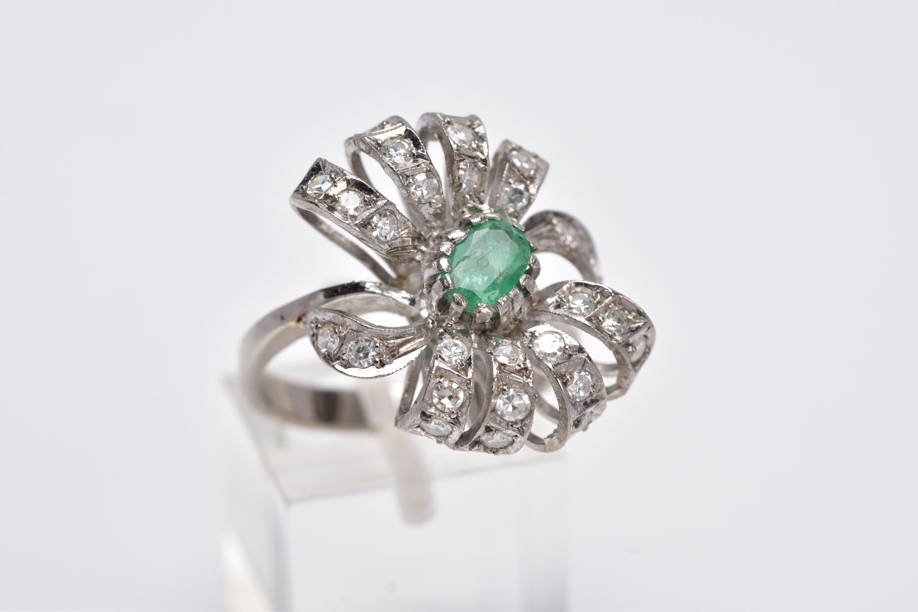 A WHITE METAL EMERALD AND DIAMOND RING, set with a central oval cut emerald (internal fracture - Image 4 of 6