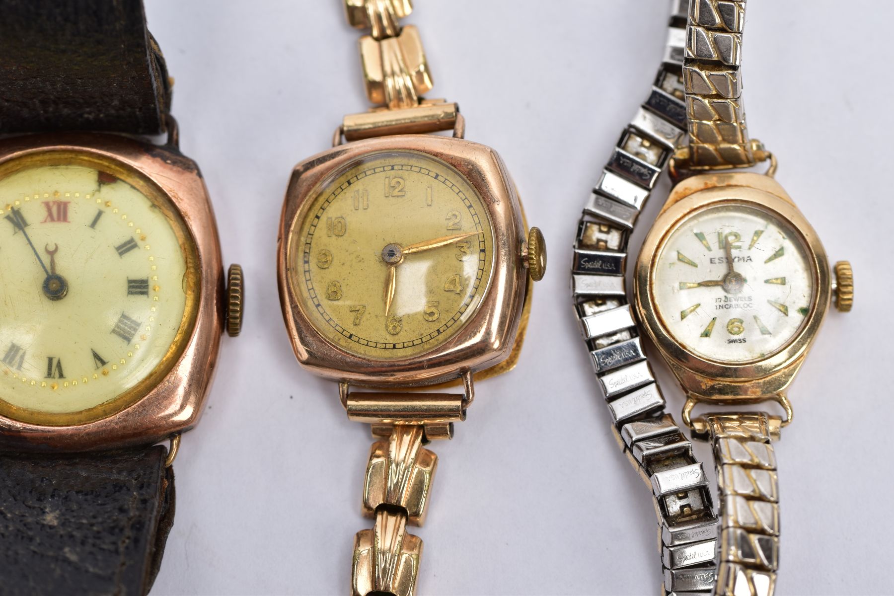 FOUR 9CT GOLD CASED WRISTWATCHES, to include a gent's watch with a round white dial, Roman numerals, - Image 3 of 3
