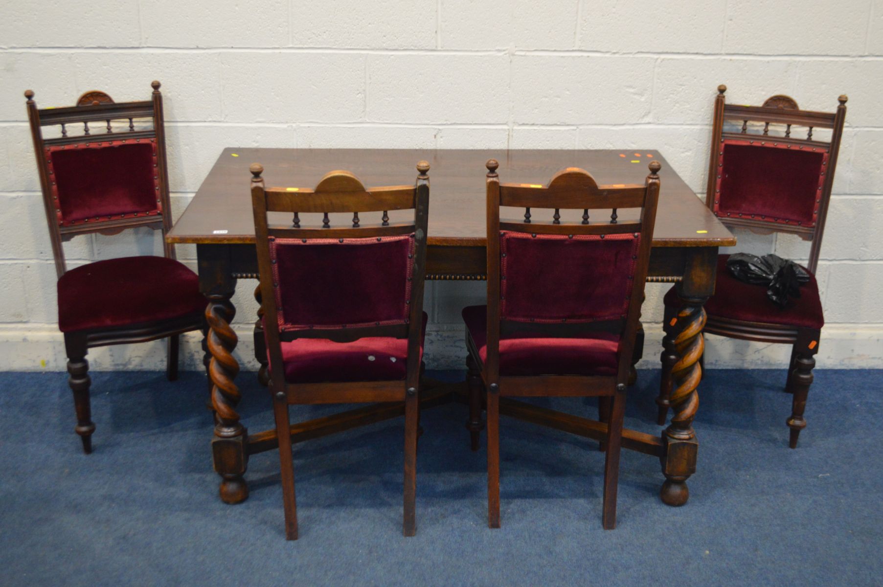 AN OAK BARLEY TWIST DINING TABLE, on a cross stretchered base, length 137cm x depth 91cm x height