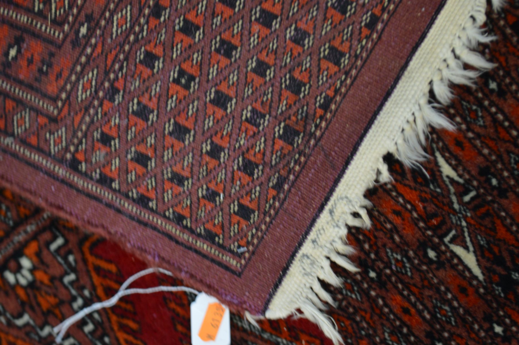 A TEKKE BOKHARA RED GROUND RUG, 320cm x 250cm (Sd to tassels) - Image 5 of 5