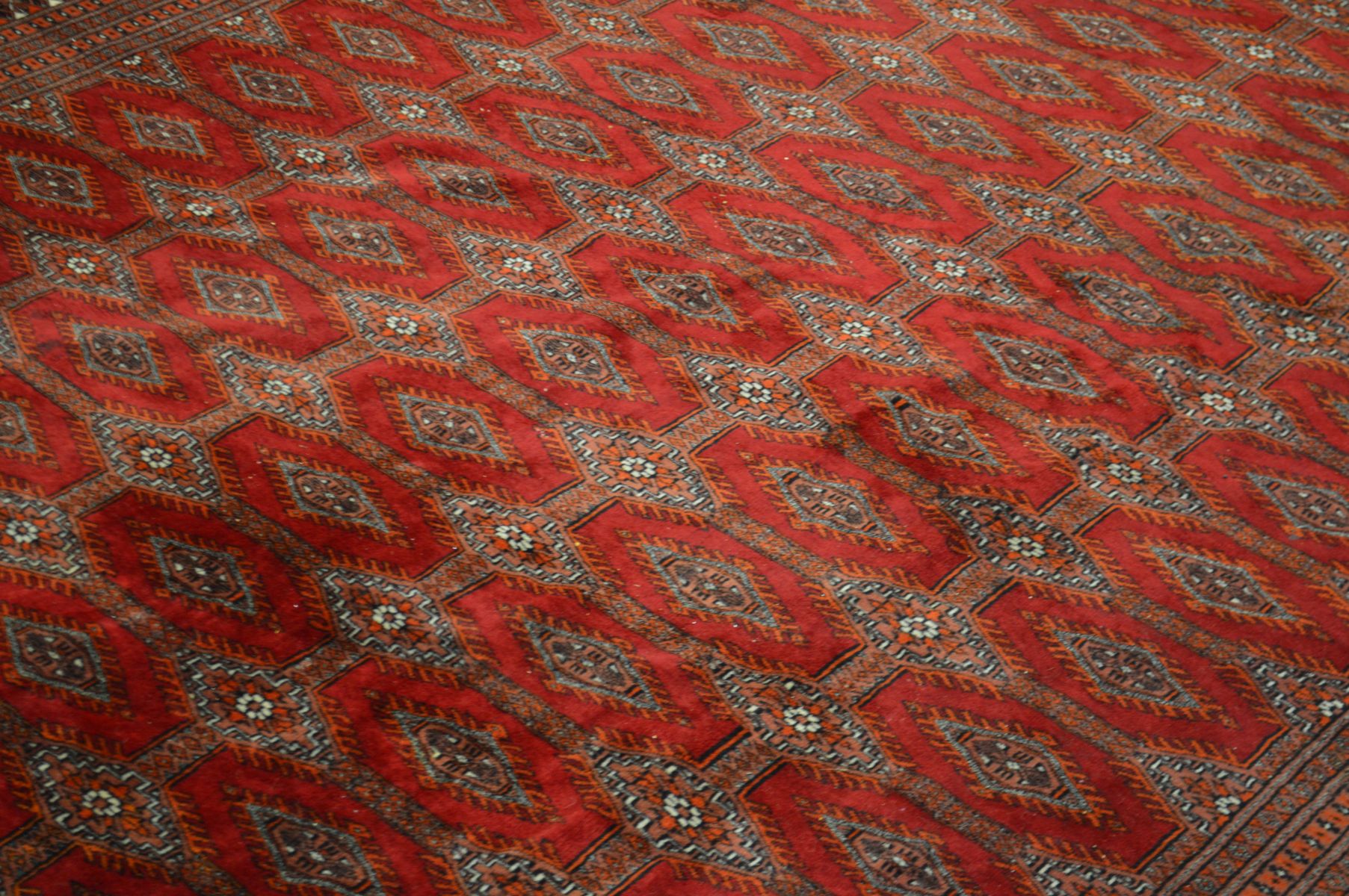 A TEKKE BOKHARA RED GROUND RUG, 320cm x 250cm (Sd to tassels) - Image 2 of 5