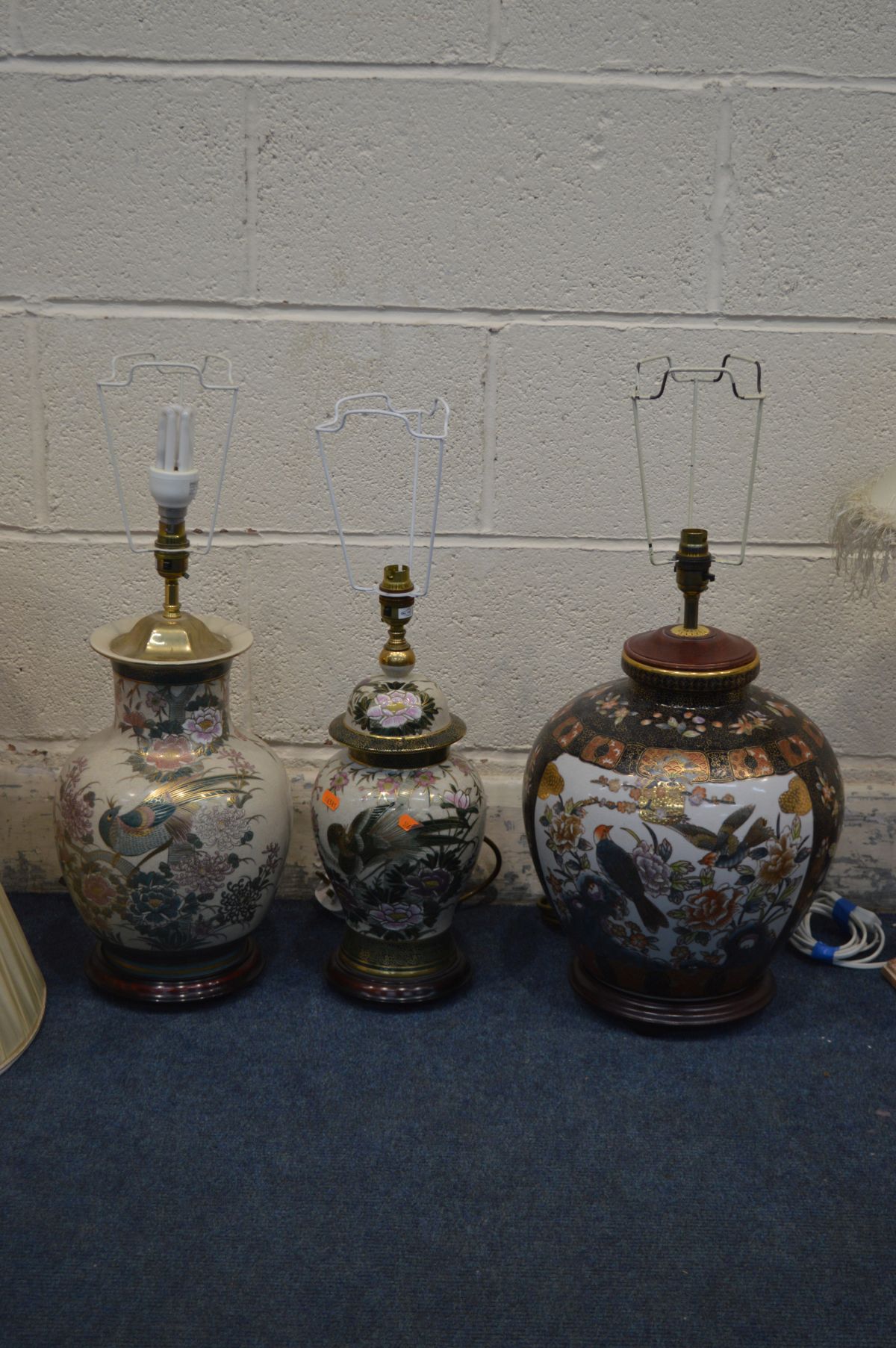 THREE ORIENTAL CERAMIC TABLE LAMPS, with fabric shades, along with a brass bankers lamp and two - Image 2 of 4