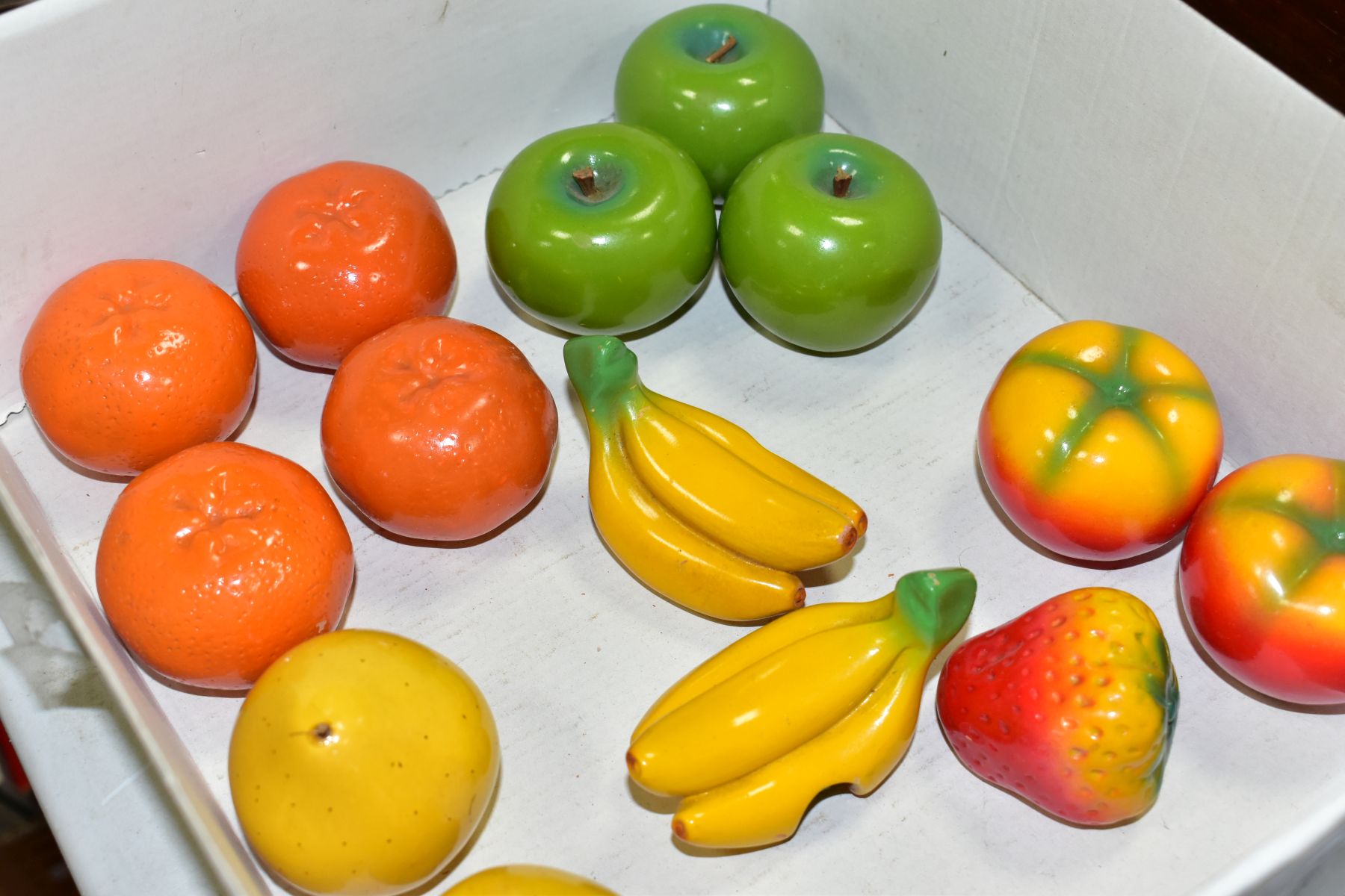 A BOX OF NOVELTY PENCIL SHARPENERS IN THE FORM OF FRUIT, the painted plaster fruit modelled as - Image 2 of 6
