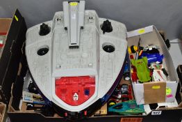 AN UNBOXED BLUEBIRD TOYS MANTA FORCE COMMAND SHIP, not complete and is missing some accessories