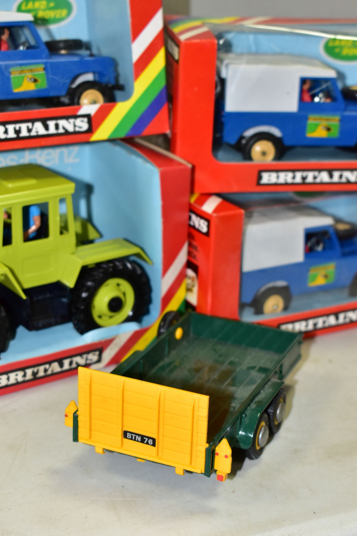 THREE BOXED BRITAINS FARM LAND ROVER MODELS, No.9571, appear complete and look to have hardly - Image 2 of 3