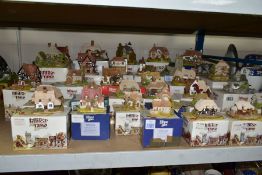 THIRTY THREE BOXED LILLIPUT LANE SCULPTURES FROM SOUTH EAST AND SOUTH WEST COLLECTIONS, all with