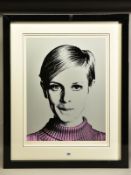 NUALA MULLIGAN (BRITISH CONTEMPORARY) 'COVER GIRL', a limited edition print of 1960's icon Twiggy