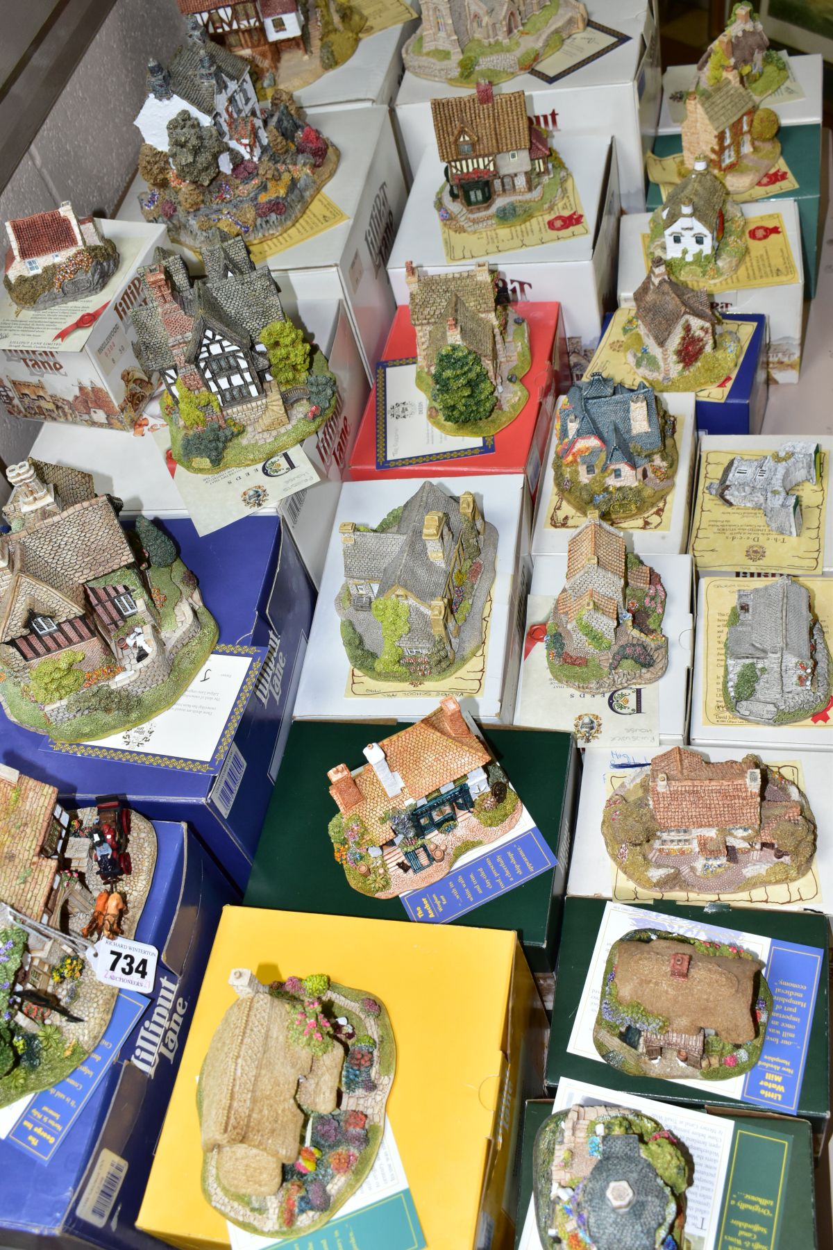 TWENTY THREE BOXED LILLIPUT LANE SCULPTURES FROM THE BRITISH AND NORTH COLLECTIONS, all with - Bild 13 aus 13