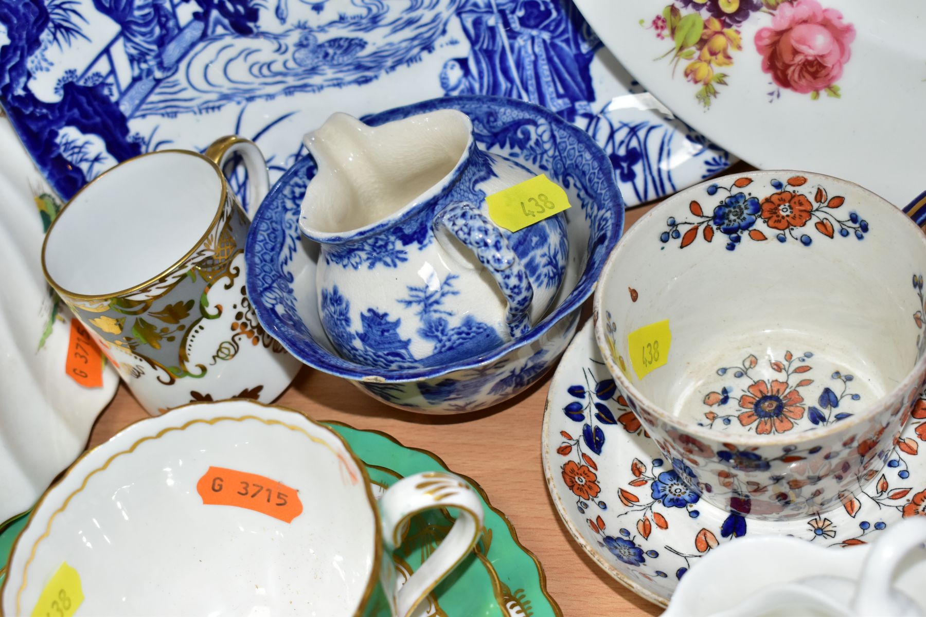 A GROUP OF CERAMICS, to include various cabinet cups and saucers (Dresden, Copeland China, - Image 10 of 16