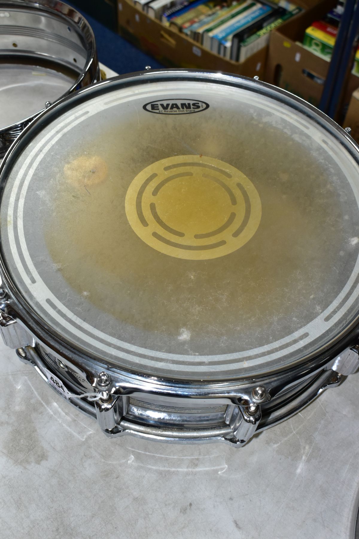 A VINTAGE ROGERS DYNASONIC 14 INCH X 5 INCH CHROMED SNARE DRUM, serial No. D07372 and a Rogers - Image 3 of 6