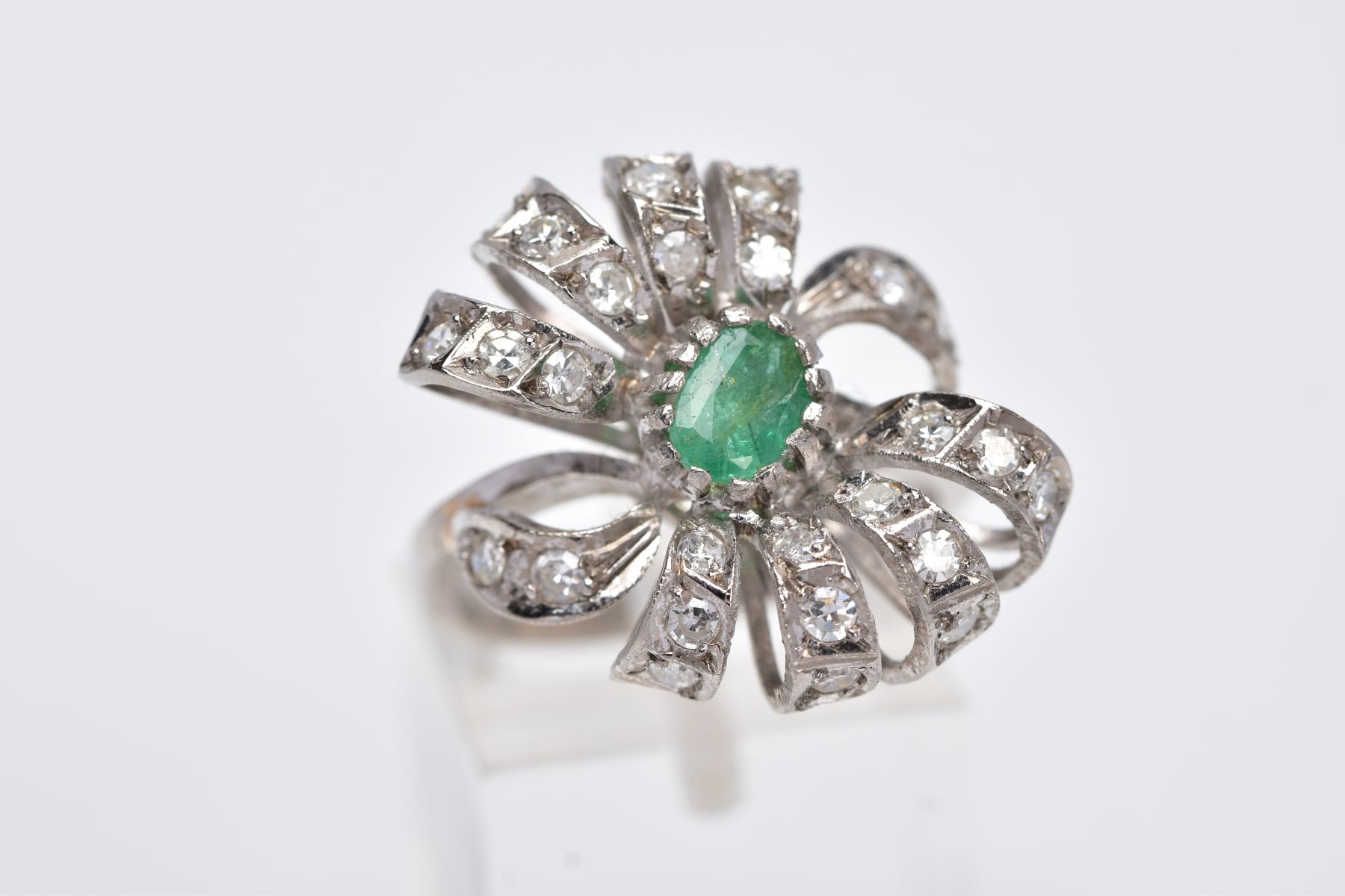 A WHITE METAL EMERALD AND DIAMOND RING, set with a central oval cut emerald (internal fracture - Image 8 of 10